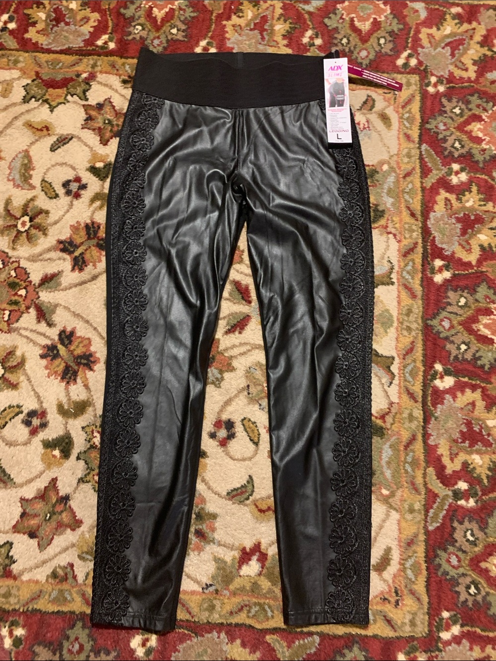 NWT ADX SLIMS LEGGINGS LARGE BLACK
FITS 14-16